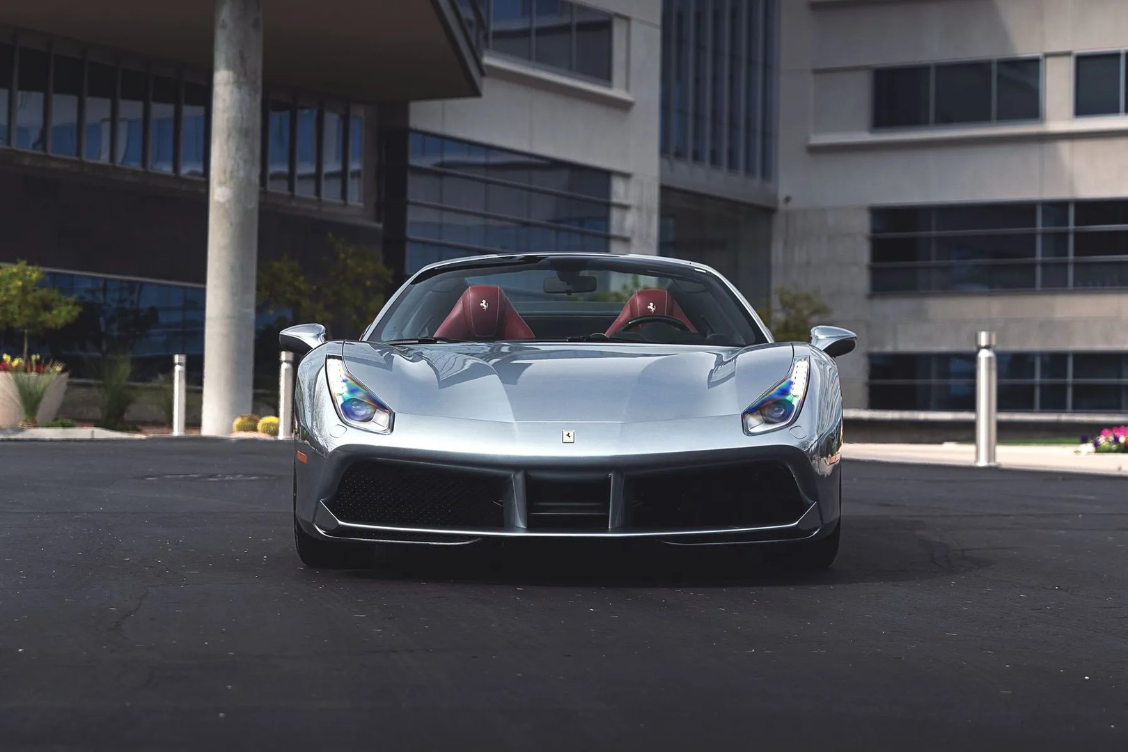 Ferrari_488_1_generation__Roadster__4.jpg