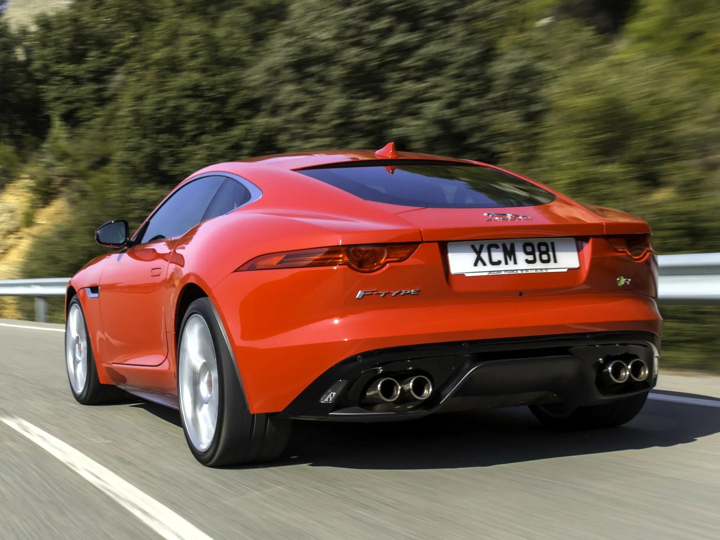Jaguar_F-Type_1_generation__Coupe__3.jpg