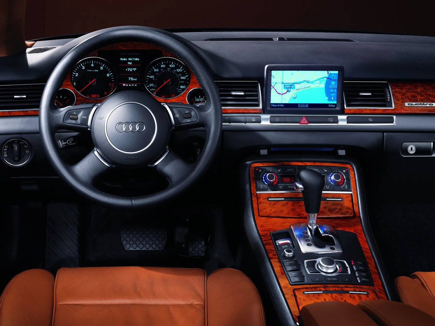 Audi_A8_2_generation__Sedan_Long__11.jpg