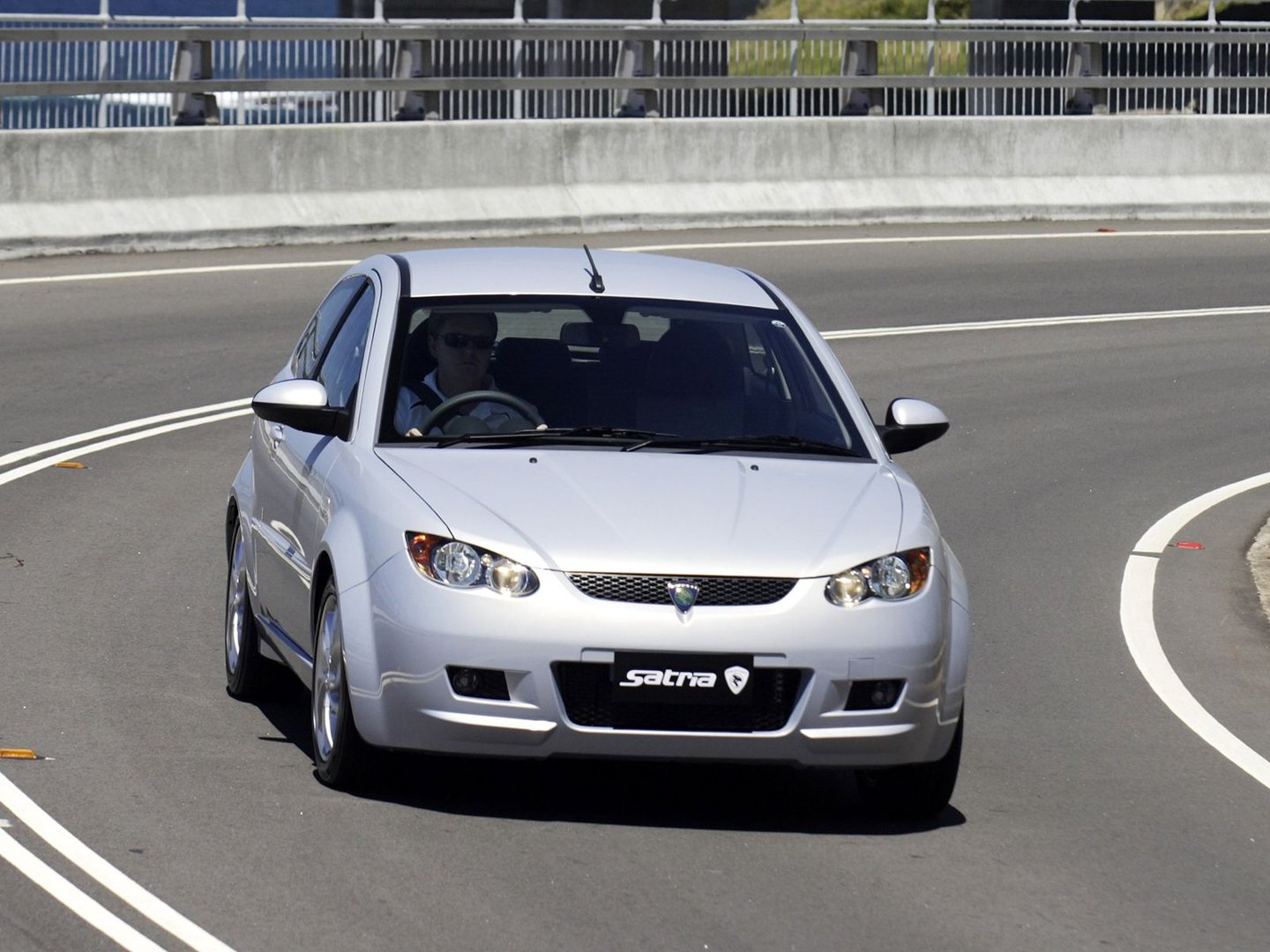 proton_Satria_2_generation__Hatchback_3-door__4.jpg