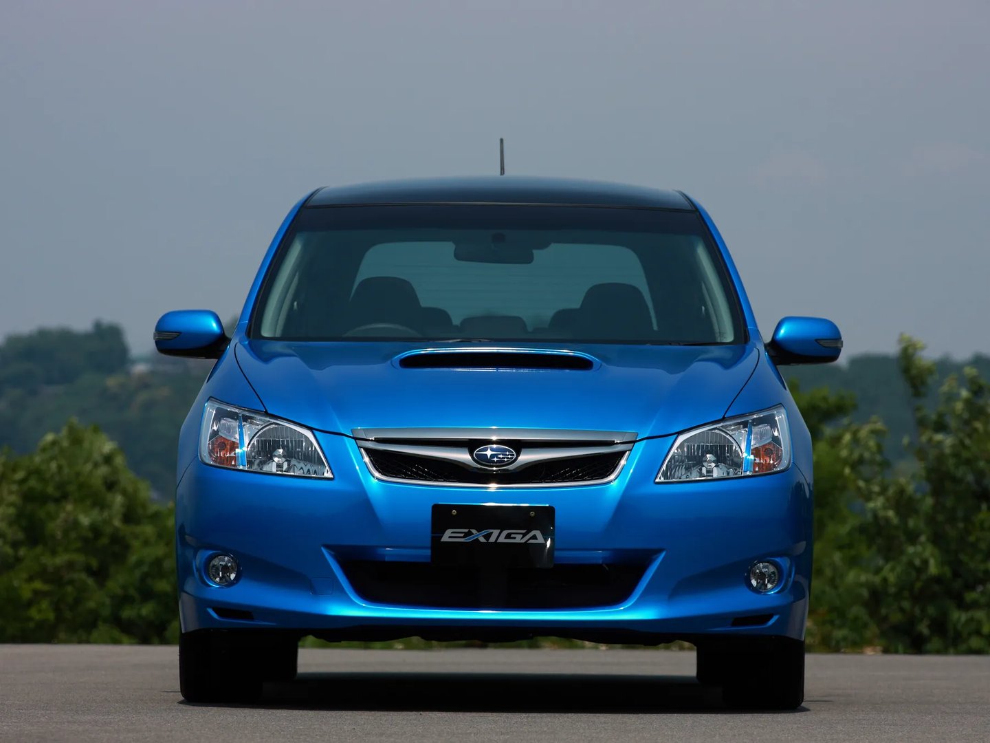 Subaru_Exiga_1_generation__Estate_5-door__6.jpg