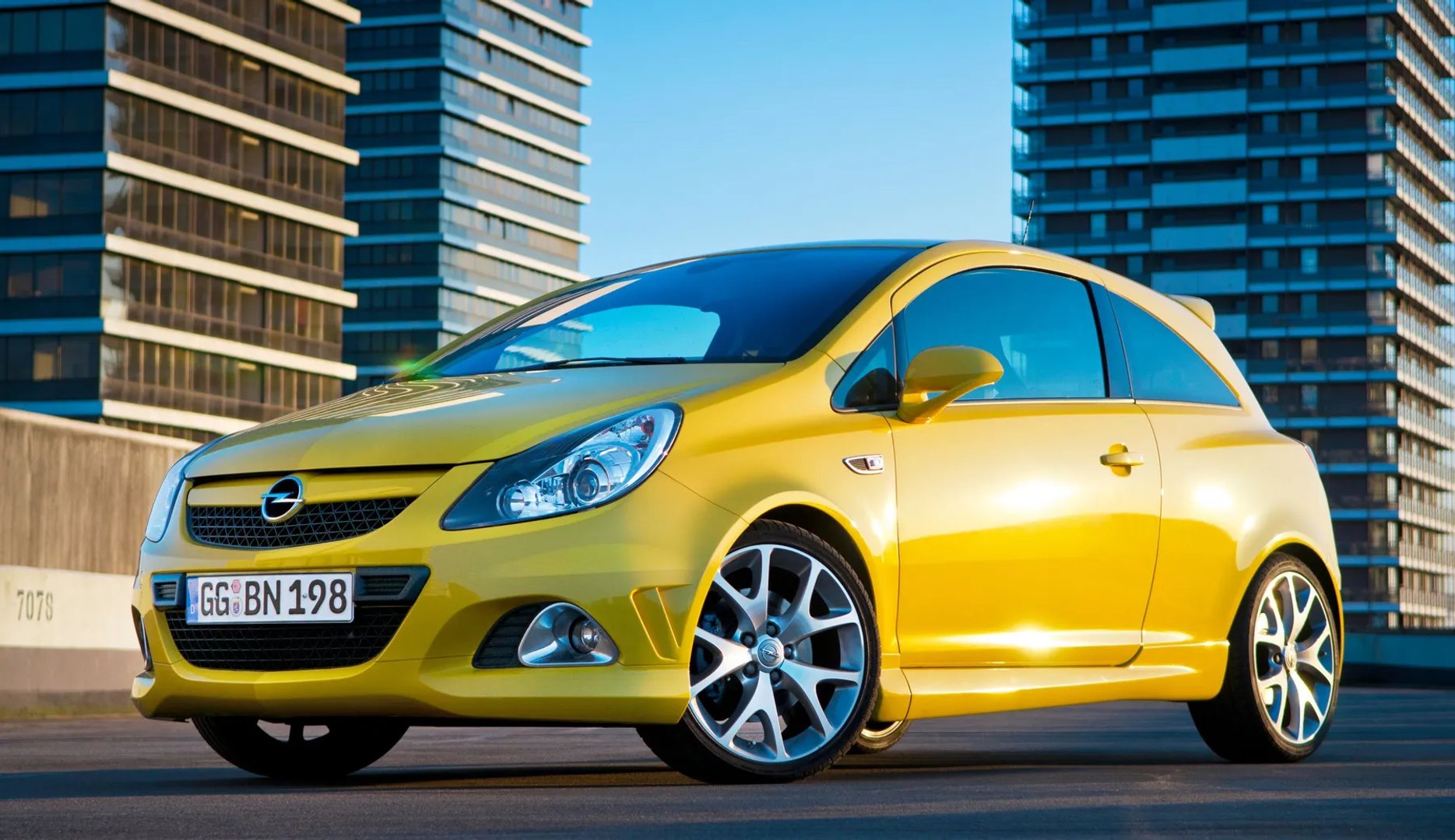 Opel_Corsa_OPC_4_generation_restyling_1__Mini_3-doors__6.jpg