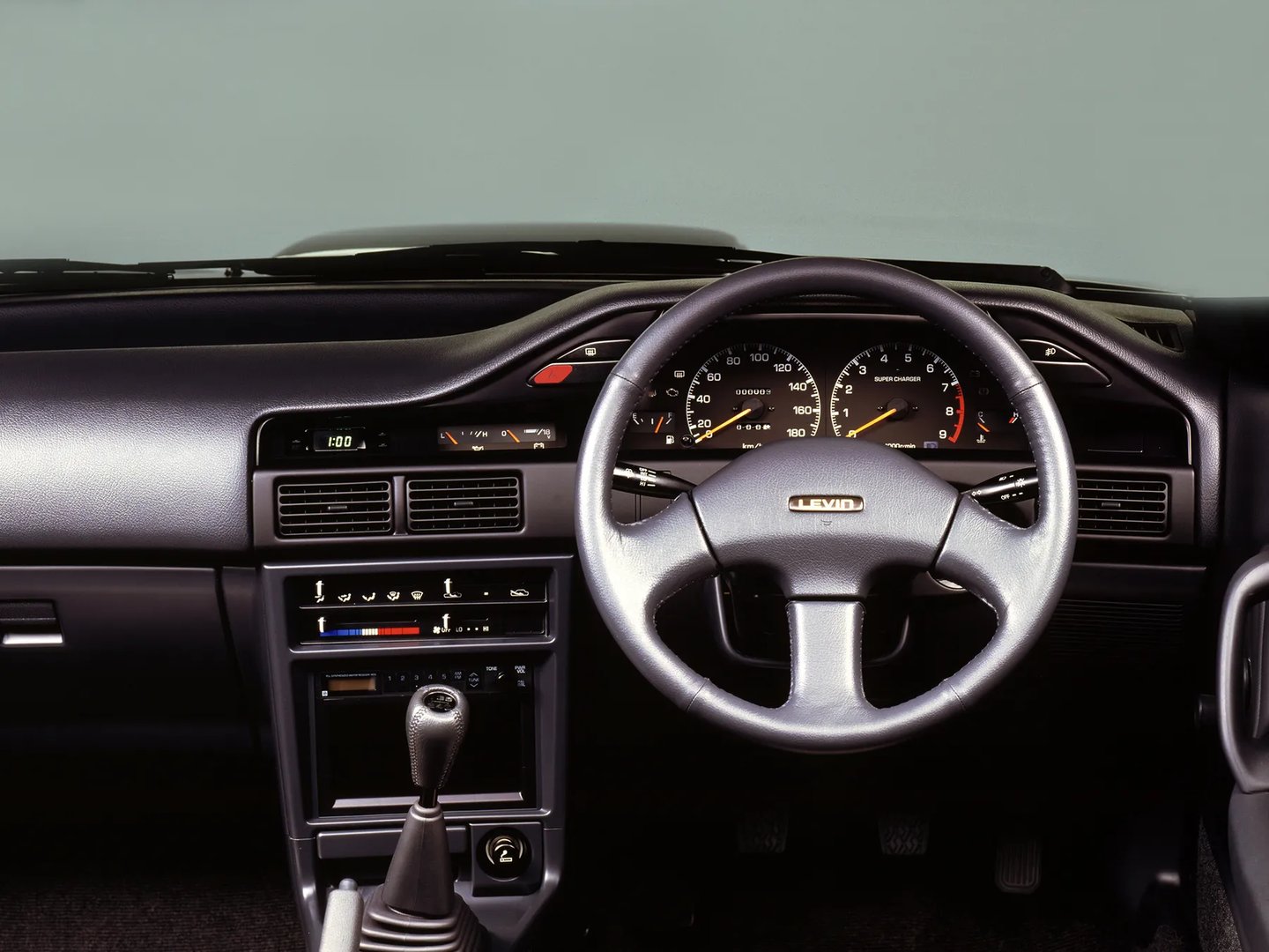 Toyota_Corolla_Levin_5_generation__Coupe__2.jpg