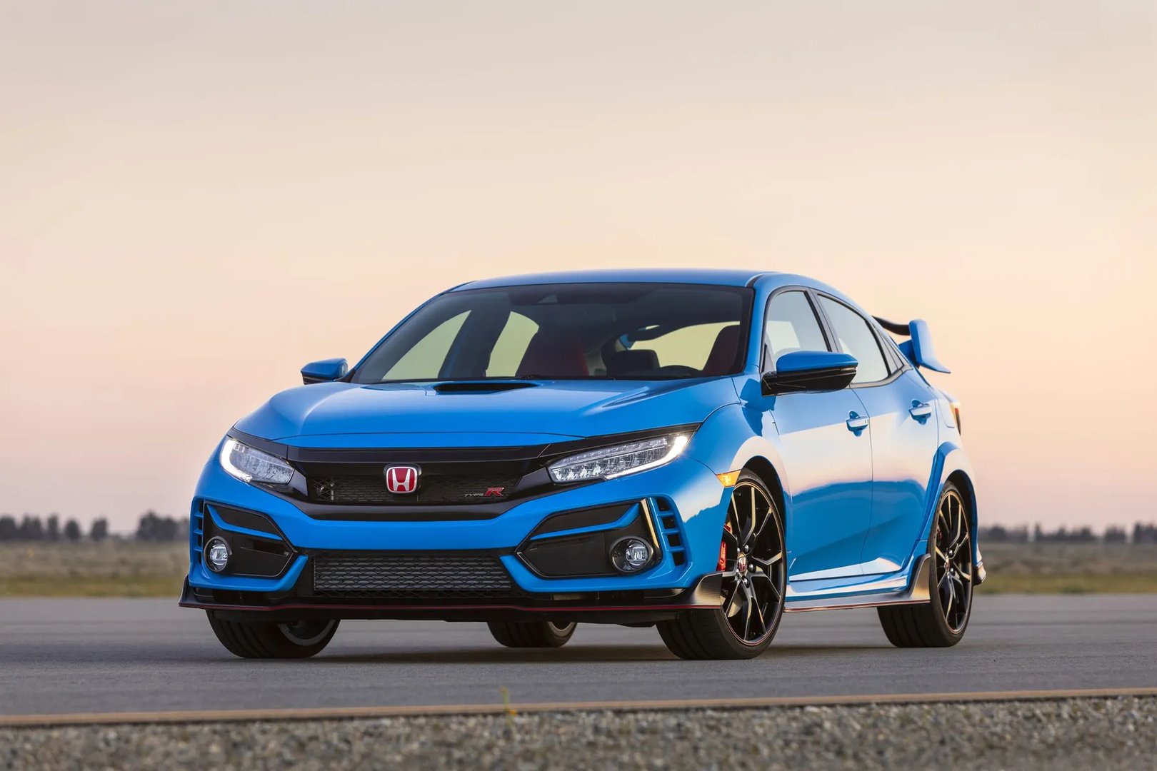 10 generation, restyling 