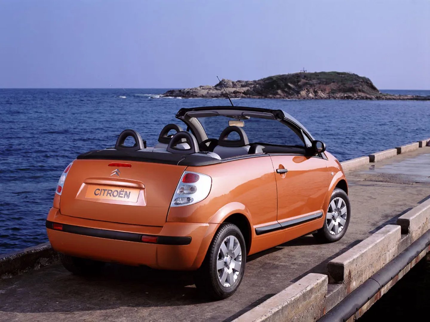 Citroen_C3_1_generation__Cabrio__3.jpg