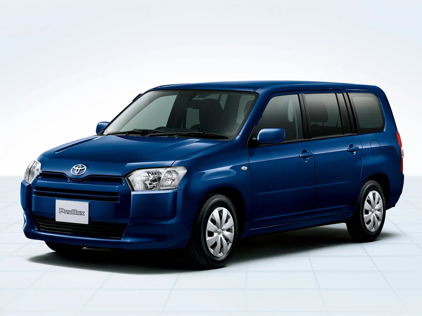 1 generation, restyling 