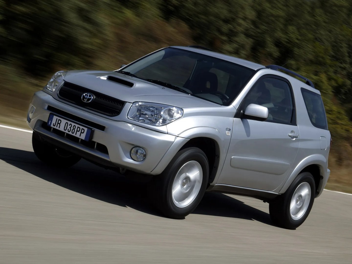 Toyota RAV4 2 generation, restyling  SUV 3-doors