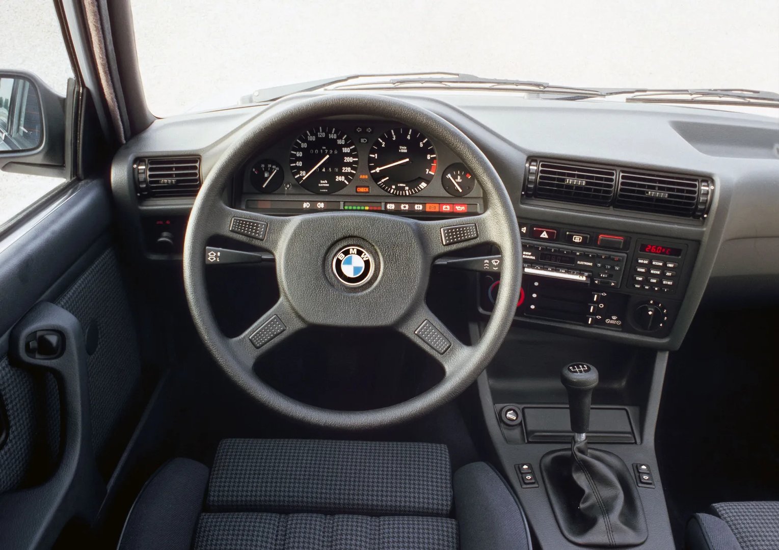 BMW_3_series_2_generation__Cabrio__8.jpg