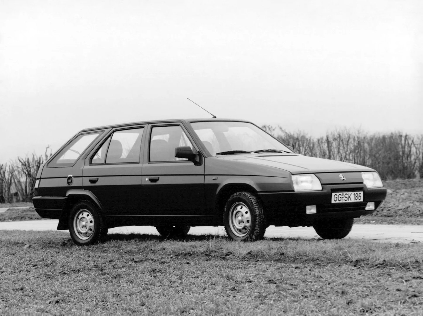 Skoda_Forman_1_generation__Estate_5-door__3.jpg