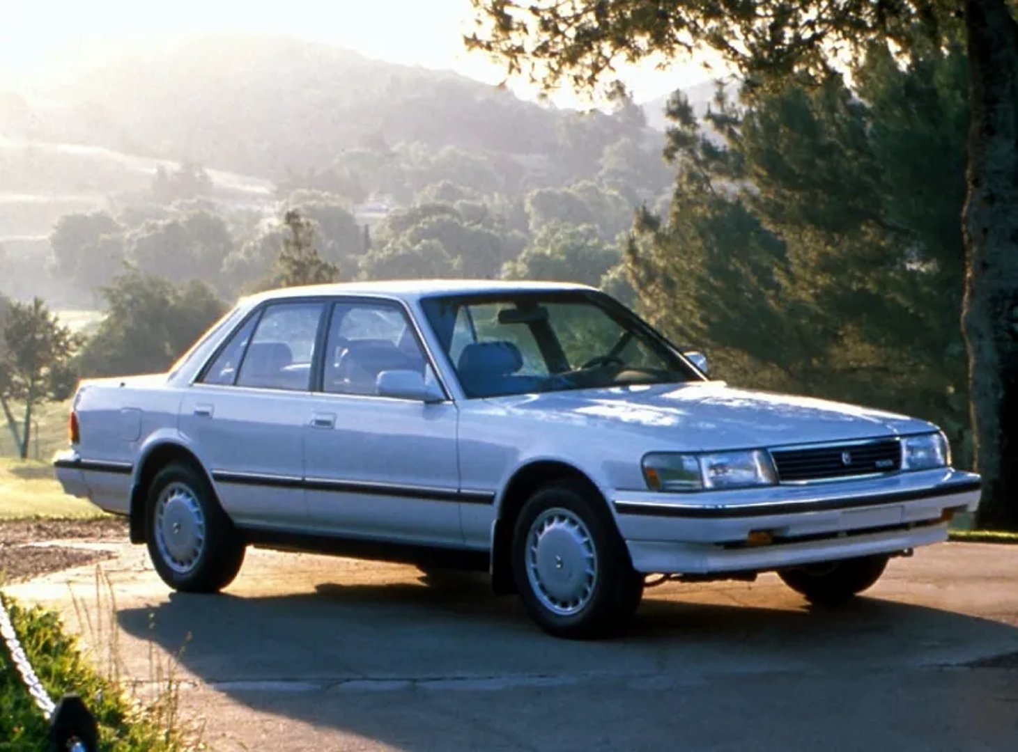 Toyota_Cressida_4_generation__Sedan__3.jpg