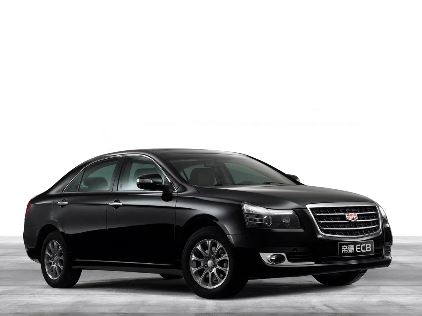 Geely_Emgrand_EC8_1_generation__Sedan__1.jpg