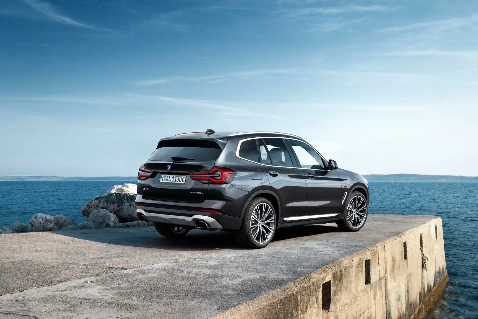 BMW_X3_3_generation_restyling_1__SUV_5-doors__3.jpg