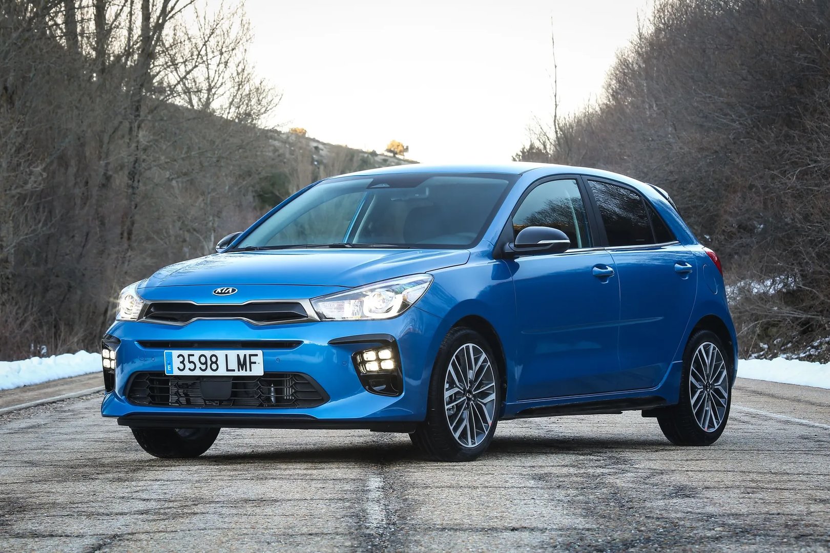 Kia_Rio_4_generation_restyling_1__Mini_5-doors__main.jpg