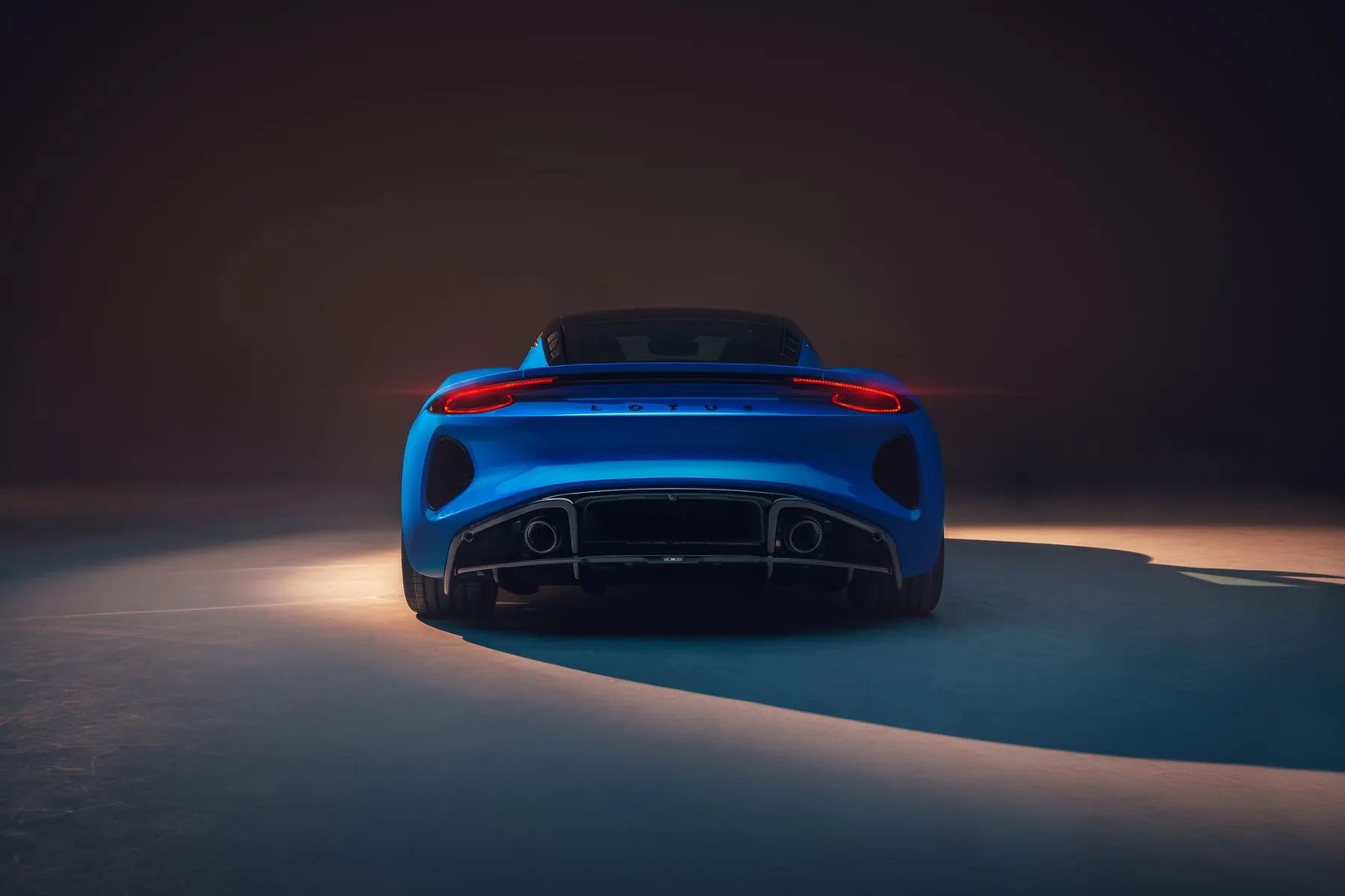 Lotus_Emira_1_generation__Coupe__5.jpg