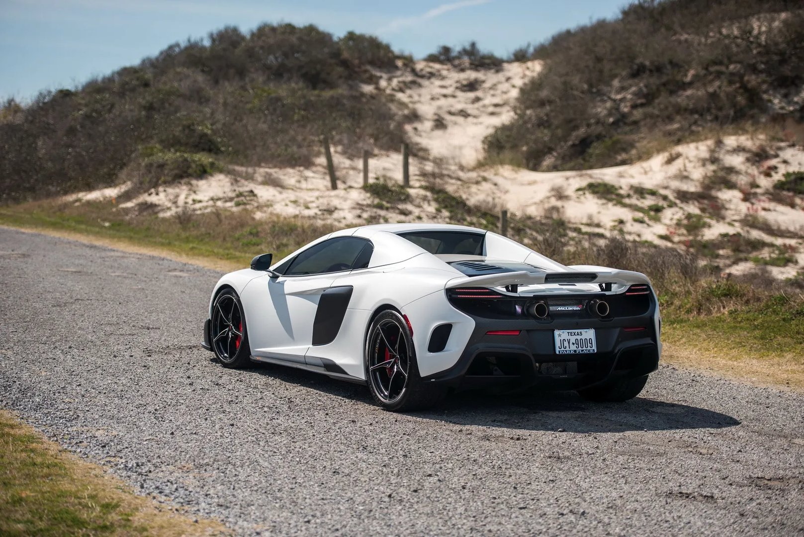 McLaren_675LT_1_generation__Cabrio__12.jpg