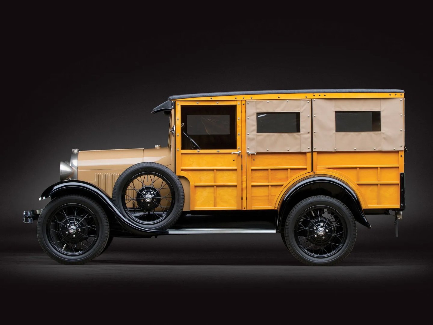 Ford_Model_A_1_generation__Estate_5-door__2.jpg