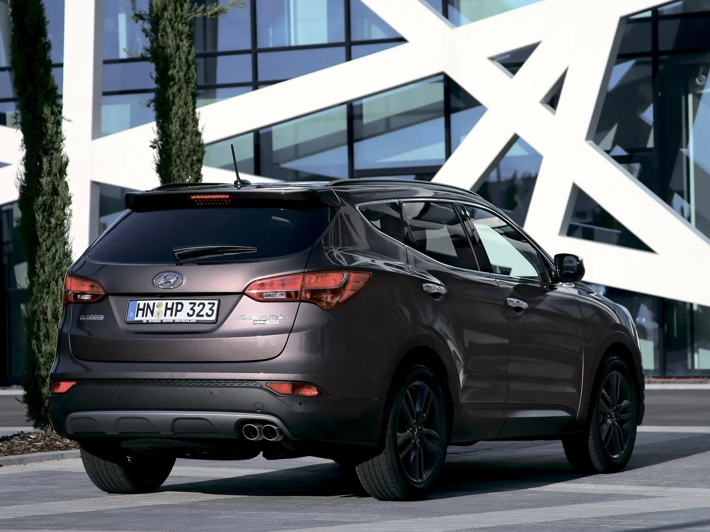 Hyundai_Santa_Fe_3_generation__SUV_5-doors__11.jpg