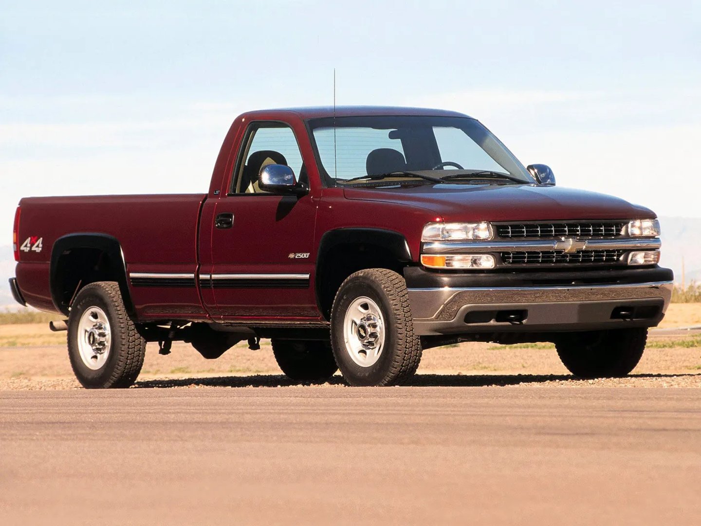 Chevrolet_Silverado_1_generation__Pickup_single-cab__3.jpg