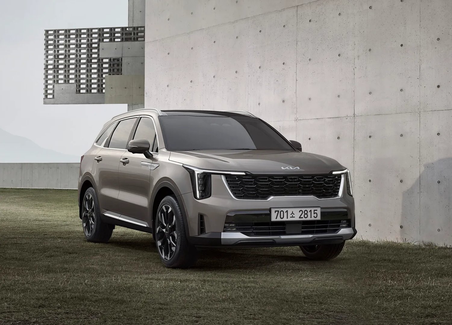 4 generation, restyling 