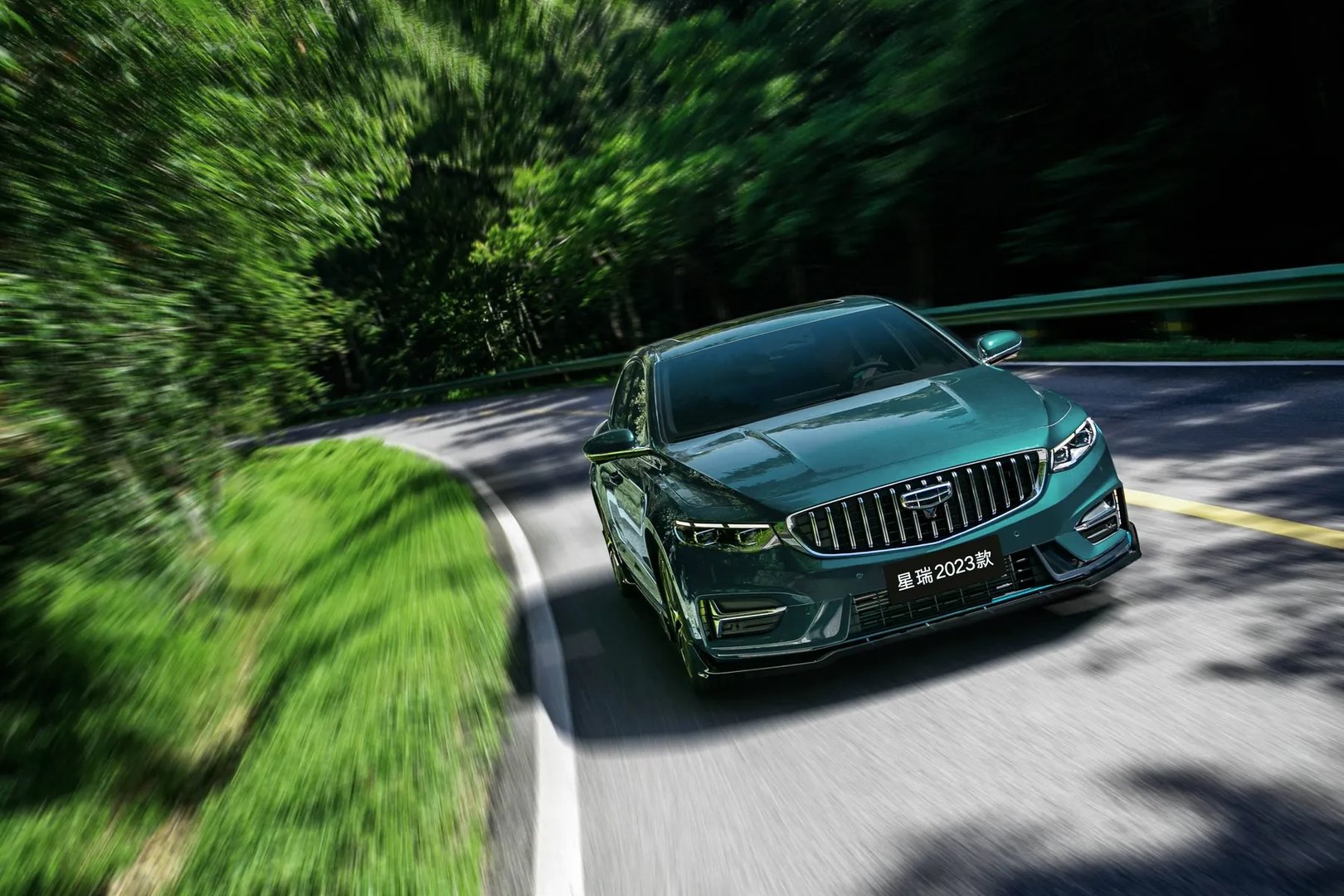 Geely_Preface_1_generation_restyling__Sedan__7.jpg