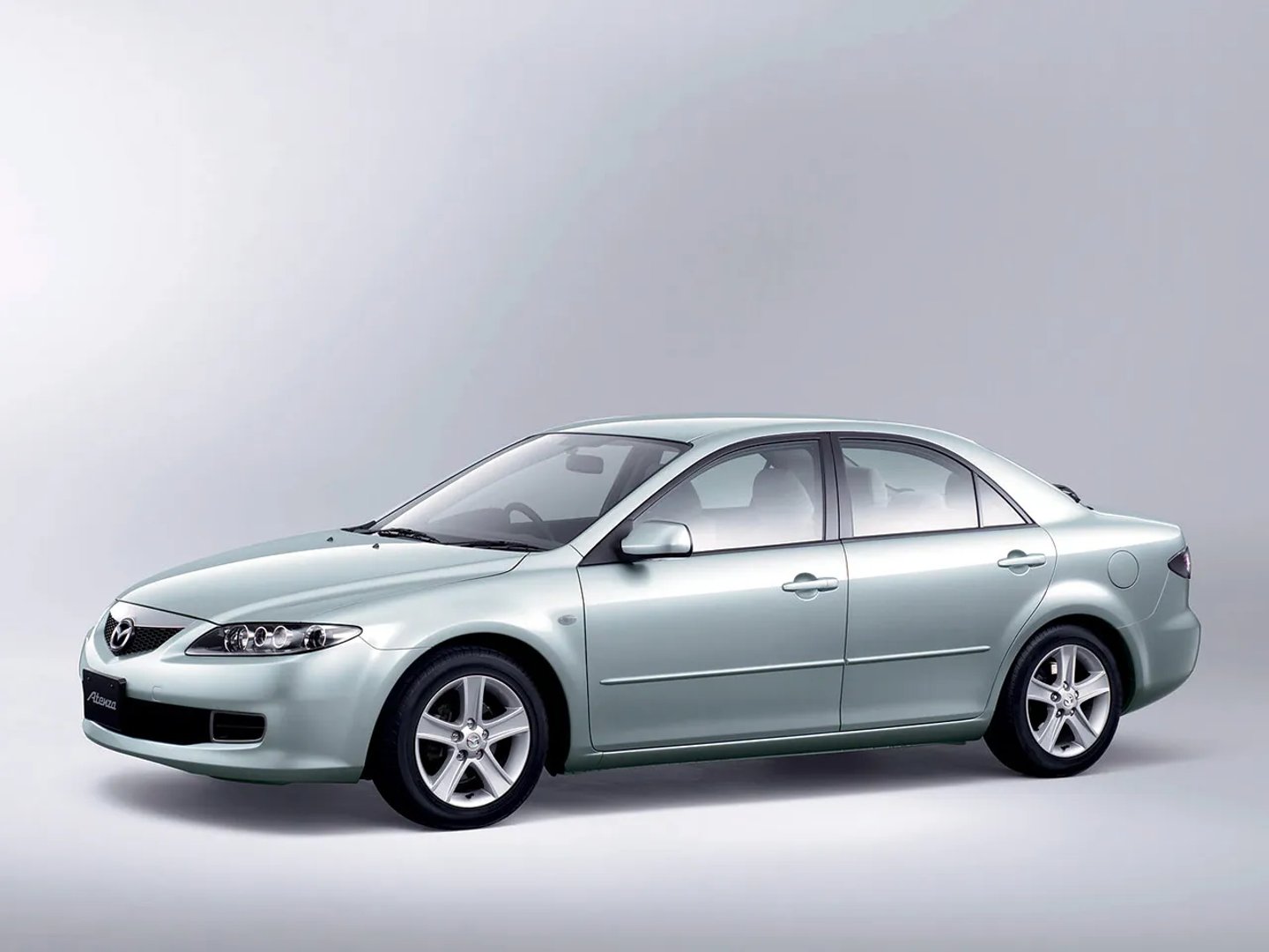 Mazda_Atenza_1_generation__Sedan__5.jpg