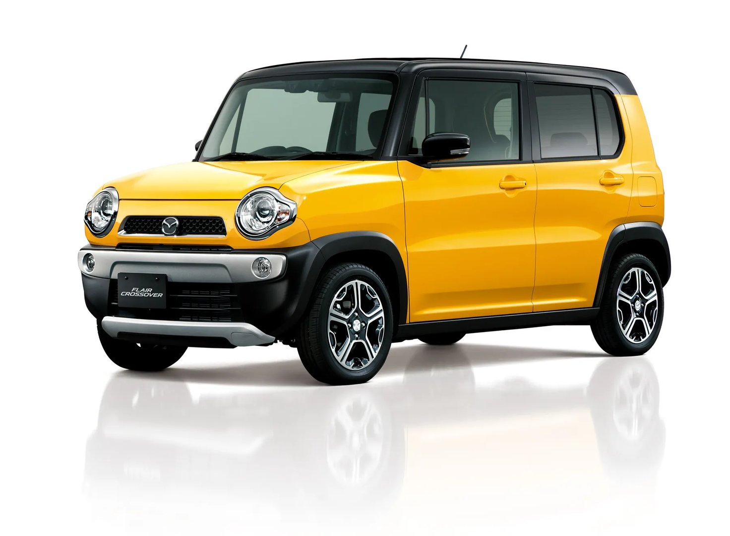 Mazda_Flair_Crossover_1_generation__Microvan__2.jpg