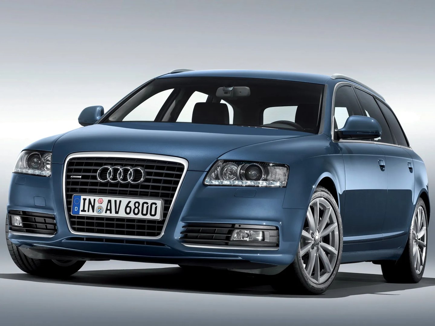 Audi_A6_3_generation_restyling__Estate_5-door__2.jpg