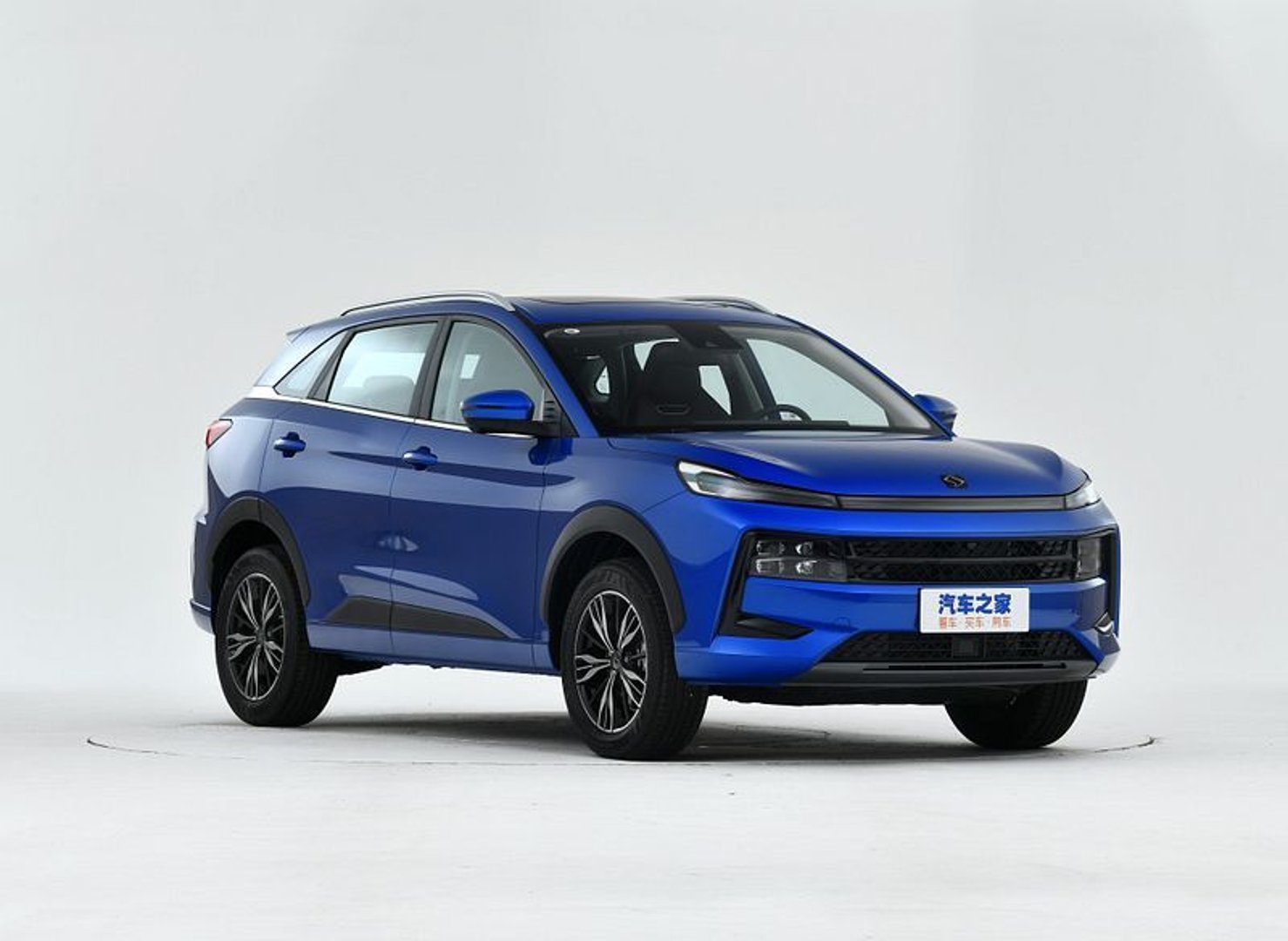 —  SUV 5-doors 