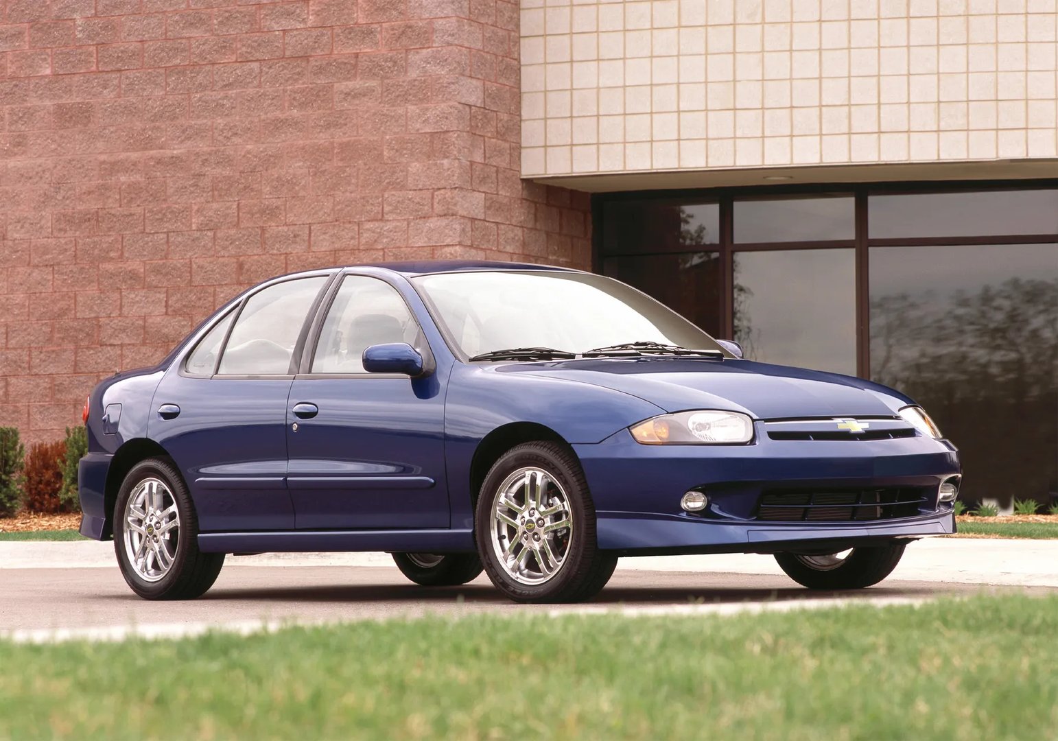 Chevrolet_Cavalier_3_generation_restyling_2__Sedan__2.jpg