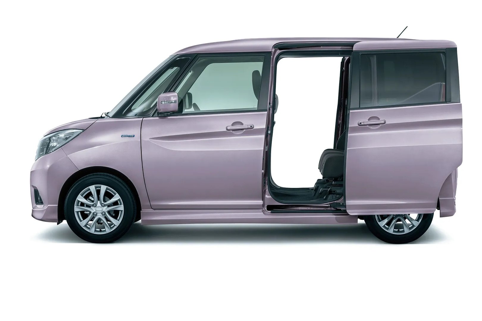 Mitsubishi_Delica_D:2_2_generation__Microvan__4.jpg