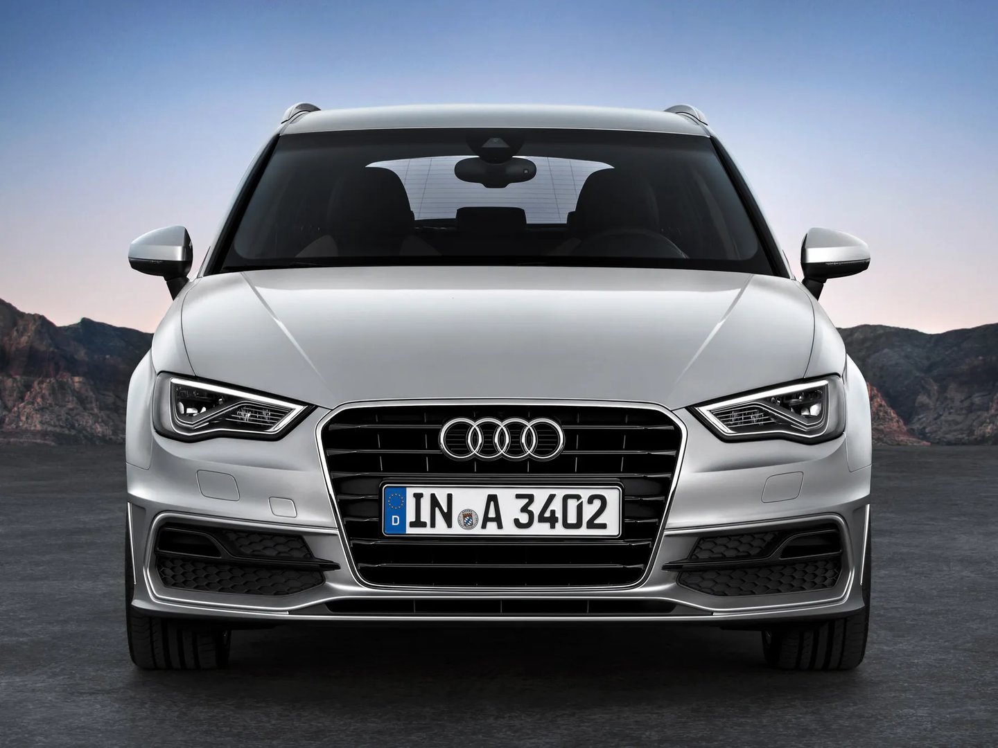 Audi_A3_3_generation__Hatchback_5-door__3.jpg