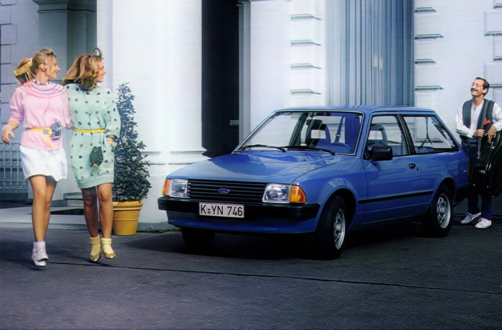 Ford_Escort_3_generation__Estate_3-door__1.jpg
