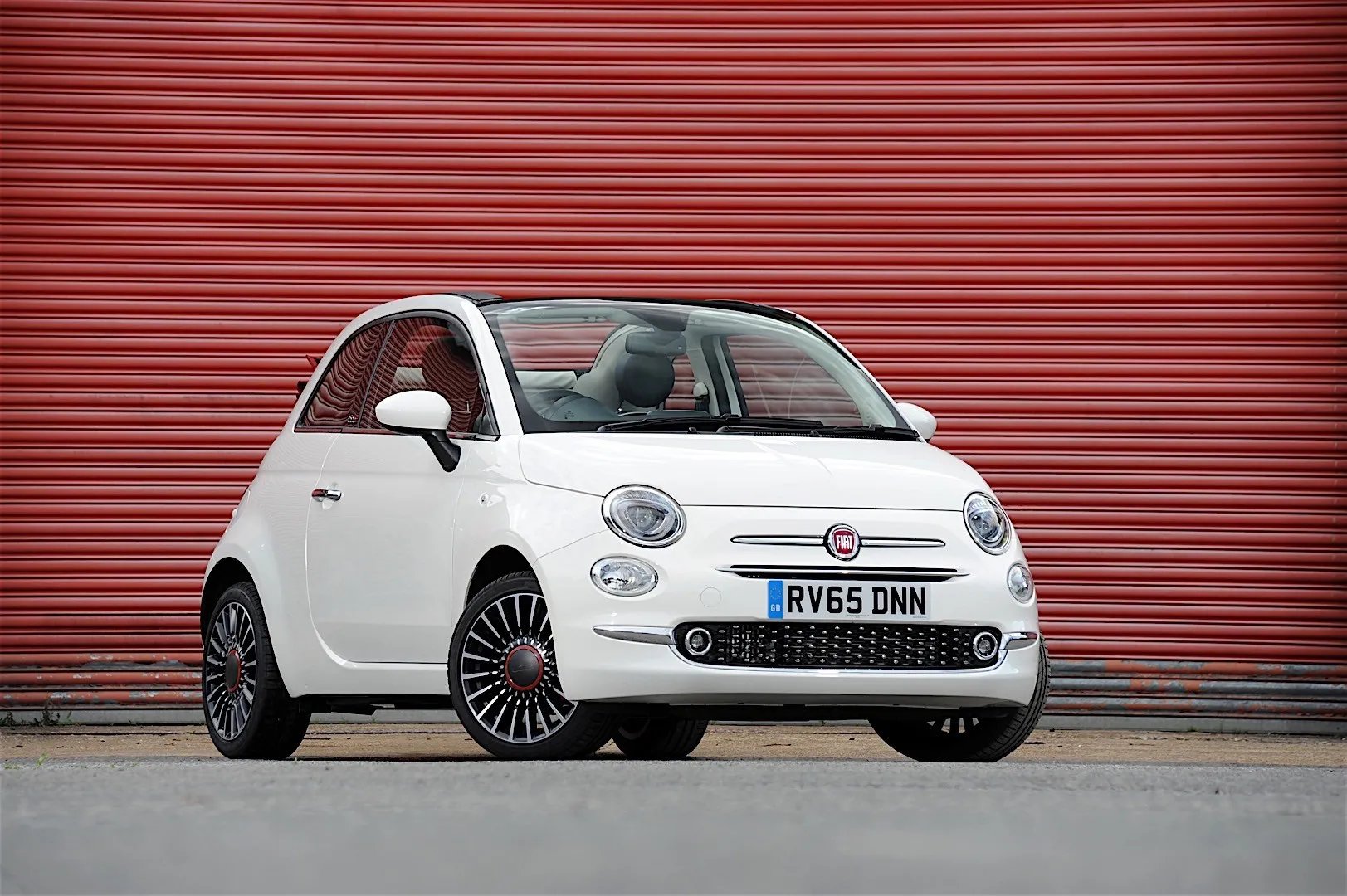2 generation, restyling 