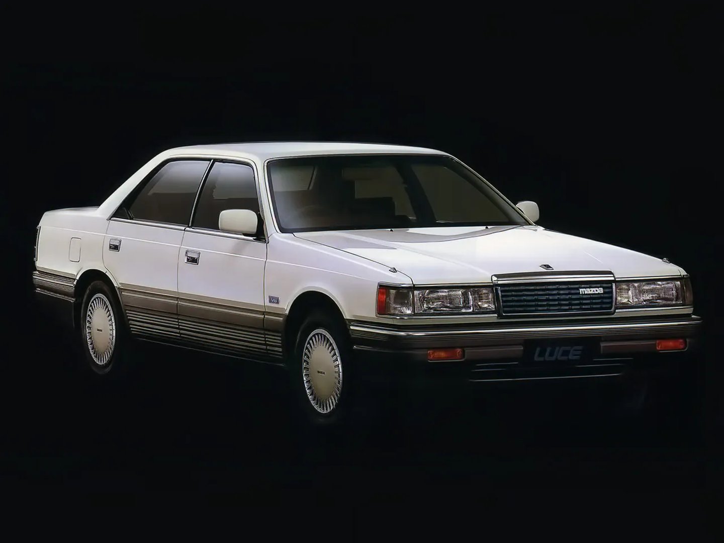 Mazda_Luce_5_generation__Sedan__1.jpg
