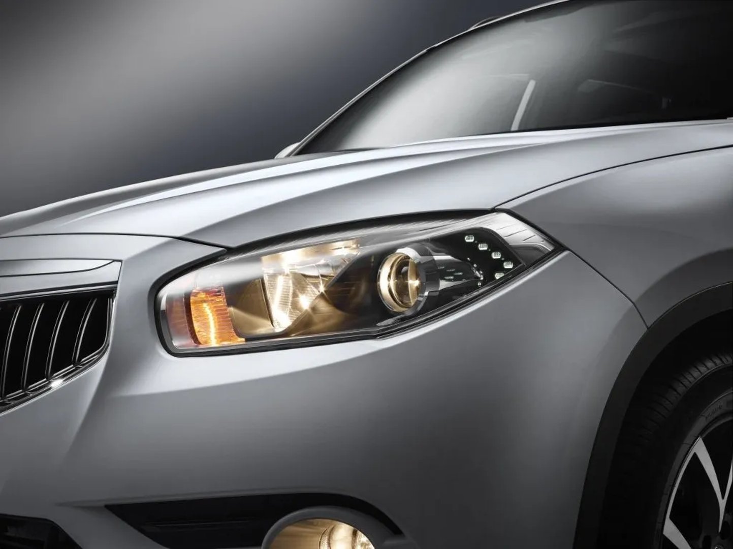 Brilliance_V5_1_generation_restyling__SUV_5-doors__5.jpg