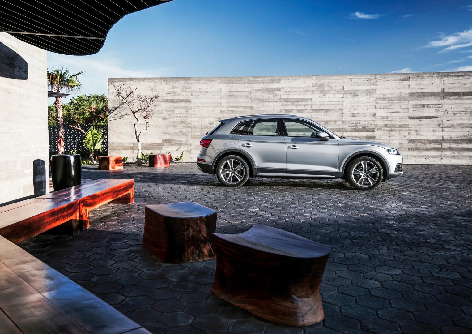 Audi_Q5_2_generation__SUV_5-doors__12.jpg
