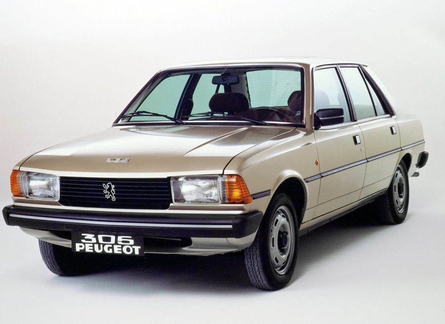 Peugeot 305 1 generation  Sedan