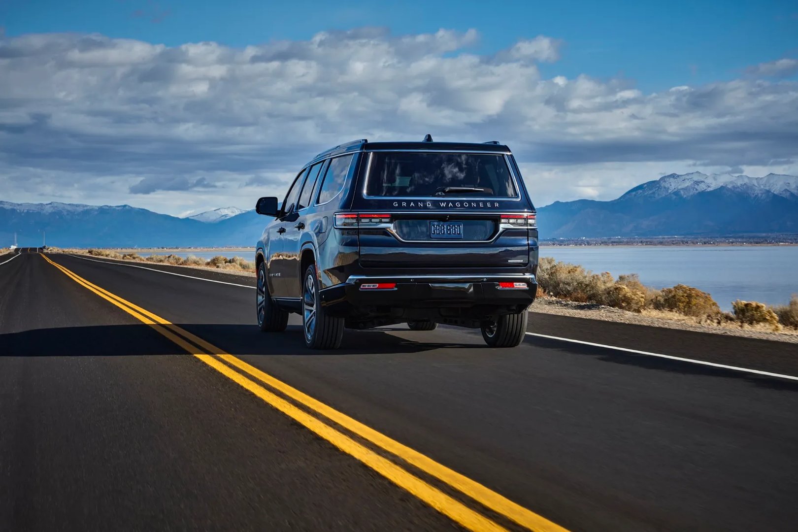 Jeep_Grand_Wagoneer_4_generation__SUV_5-doors__1.jpg