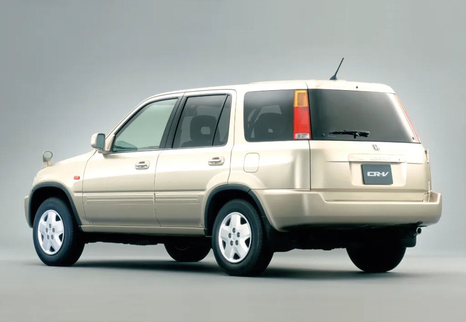Honda_CR-V_1_generation_restyling__SUV_5-doors__12.jpg