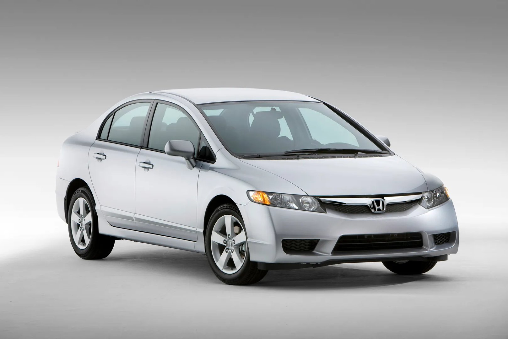 Honda Civic (USA) 8 generation, restyling  Sedan