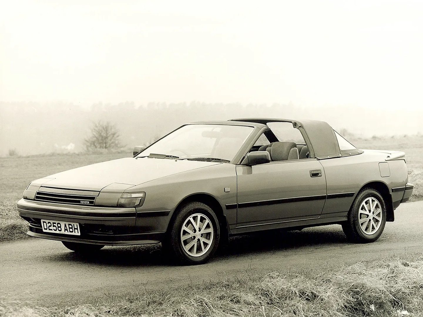 Toyota_Celica_4_generation__Cabrio__2.jpg