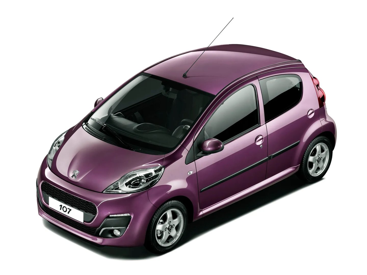 Peugeot_107_1_generation_restyling_2__Mini_5-doors__1.jpg