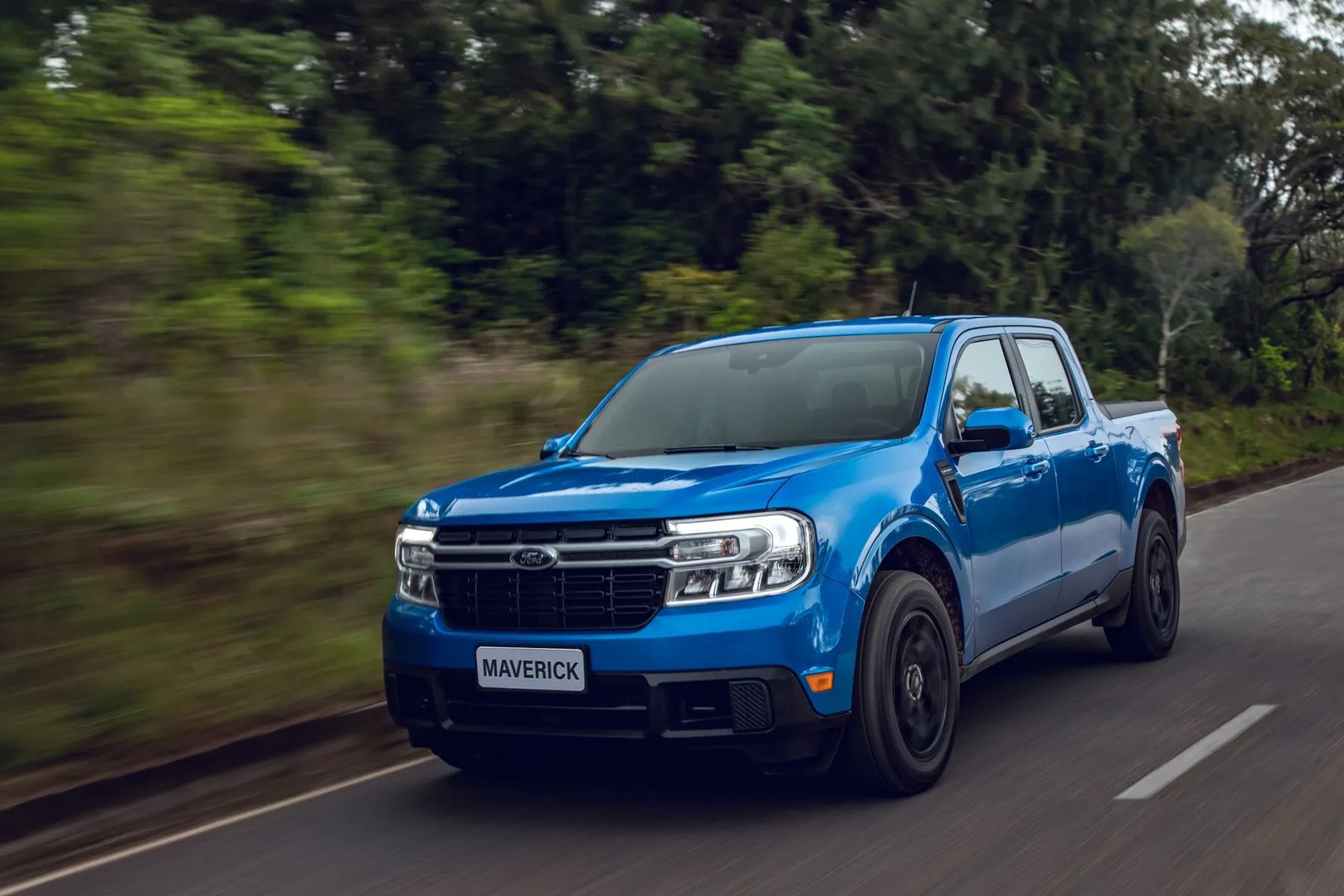 —  Pickup double-cab