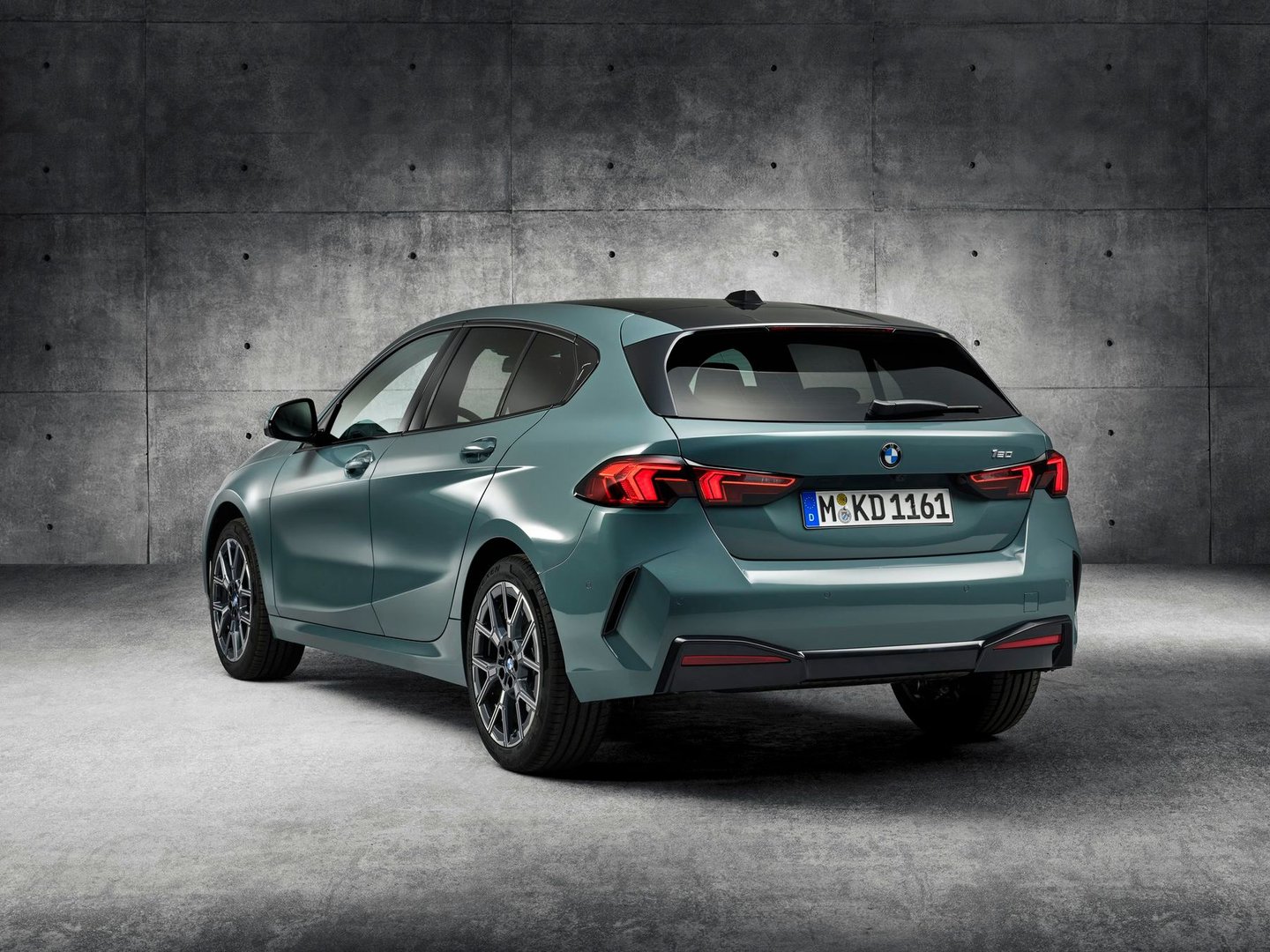 bmw_1_series_4_generation__Hatchback_5-door__16.jpg