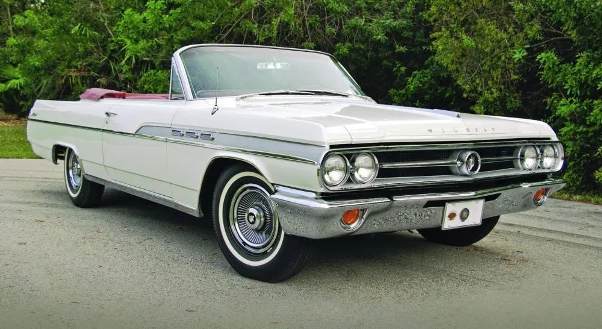 Buick_Wildcat_1_generation__Cabrio__7.jpg