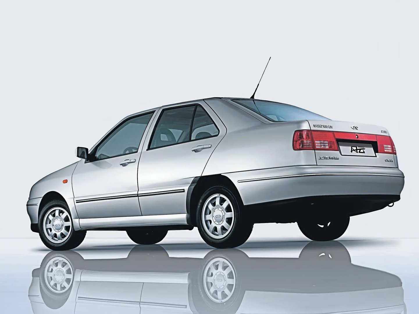 Chery_Windcloud_(A11)_1_generation__Sedan__2.jpg