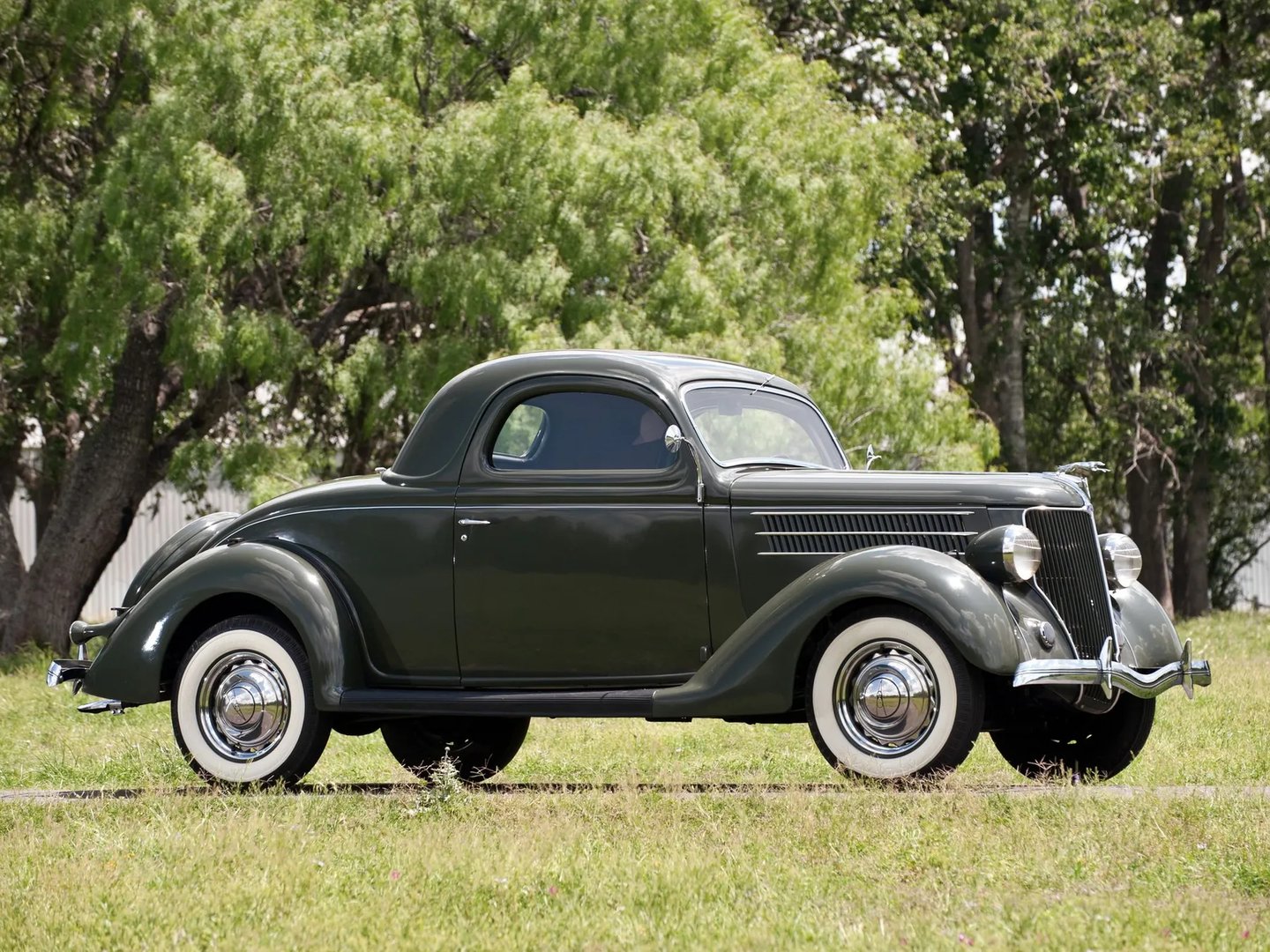 Ford_V8_2_generation__Coupe__5.jpg