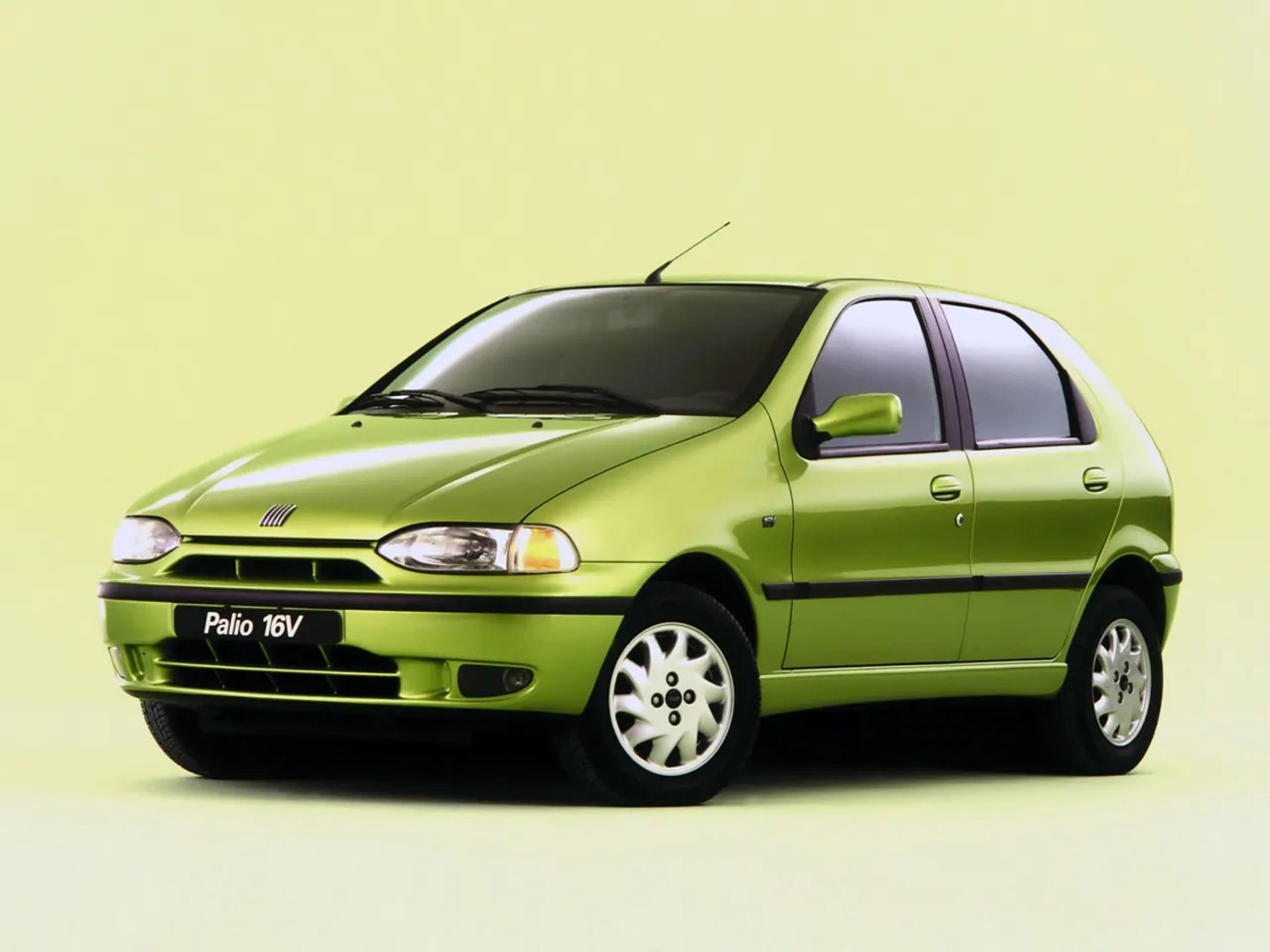 Fiat_Palio_1_generation__Mini_5-doors__5.jpg