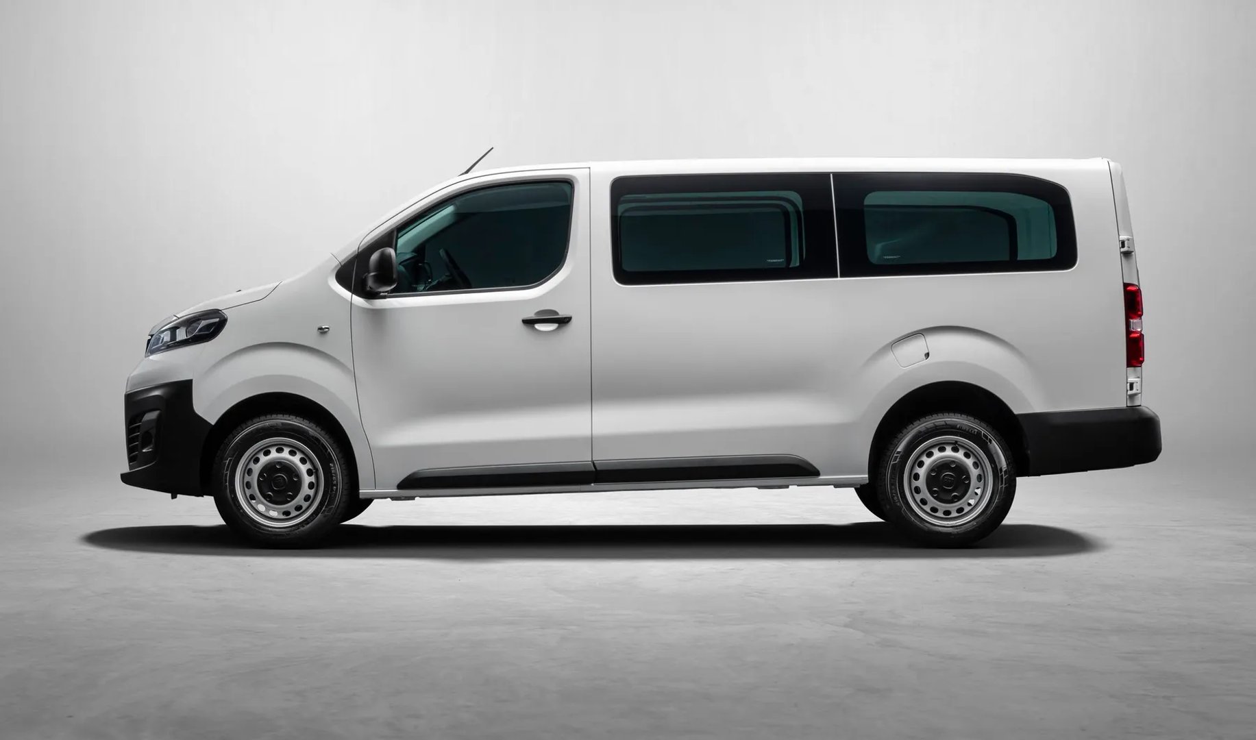 Fiat_Scudo_3_generation__Minivan__7.jpg