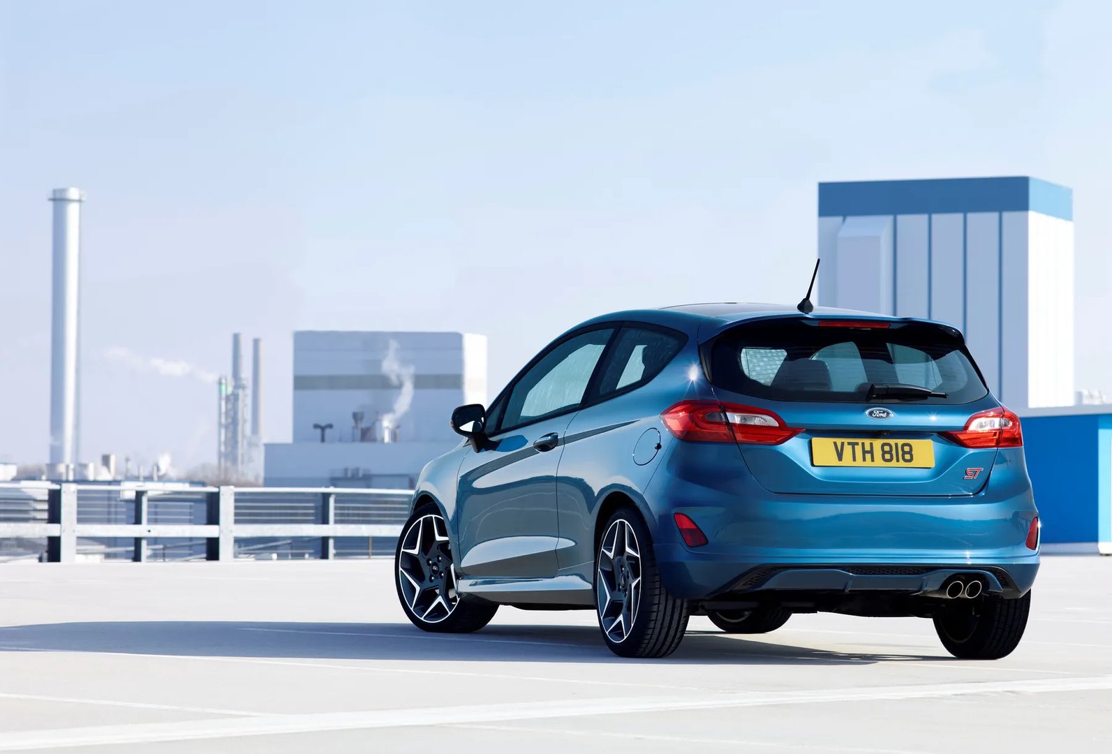 Ford_Fiesta_ST_7_generation__Mini_3-doors__8.jpg